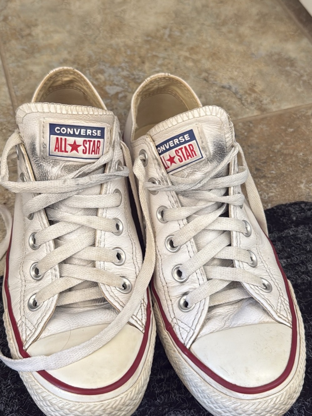 Women’s leather converse Sneakers